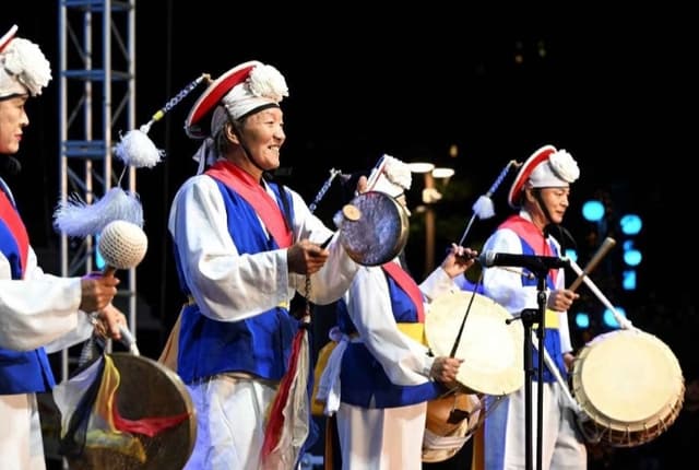/images/festival_new_img/49_3.jpg
