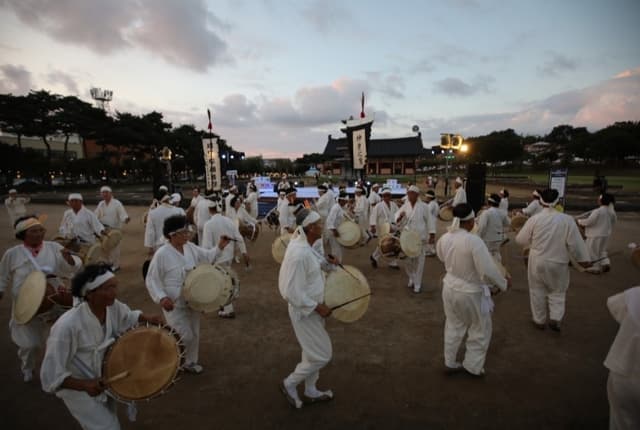 /images/festival_new_img/70_2.jpg